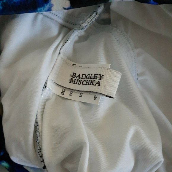Badgley Mischka Swimwear Floral Tankini top Size 6 - Picture 2 of 6